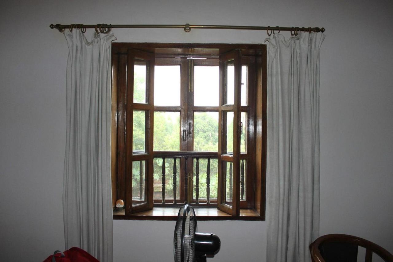 Vajra Hotel Kathmandu Esterno foto