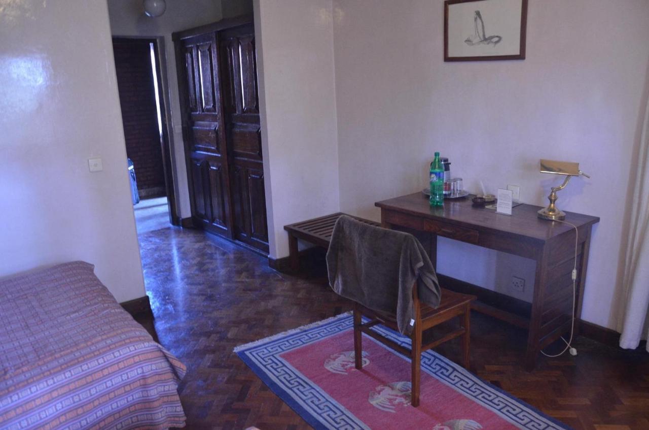 Vajra Hotel Kathmandu Esterno foto