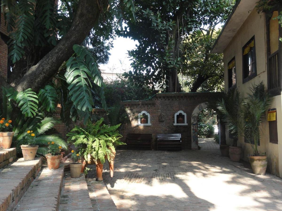 Vajra Hotel Kathmandu Esterno foto
